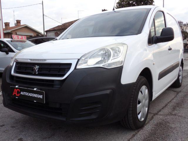 PEUGEOT Partner 1.6hdi CAMBIO NUOVO 3 posti GARANZIA,km certific.
