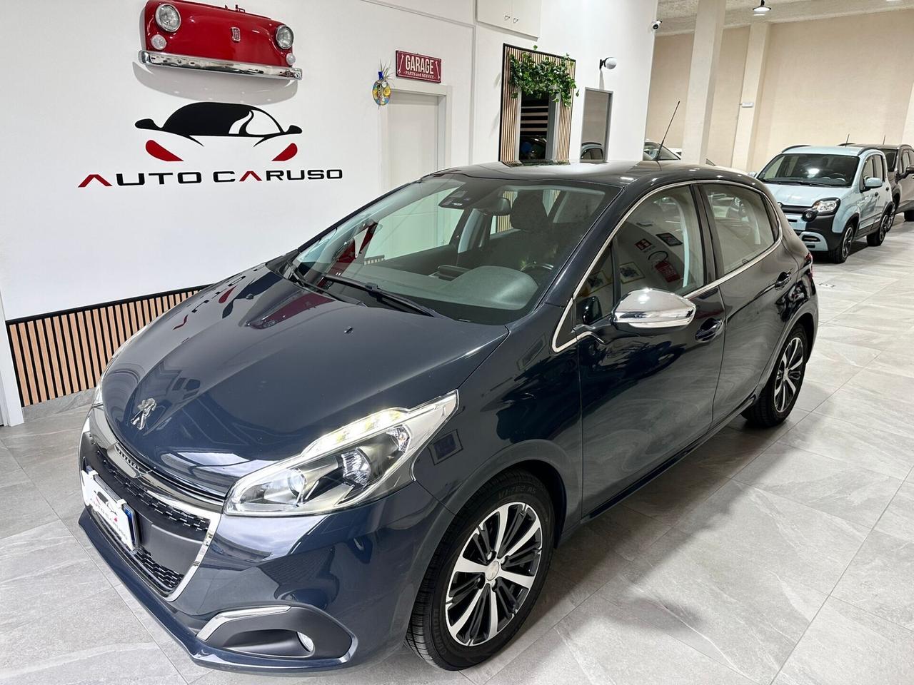 Peugeot 208 BlueHDi Allure - FULL - DA VETRINA - L