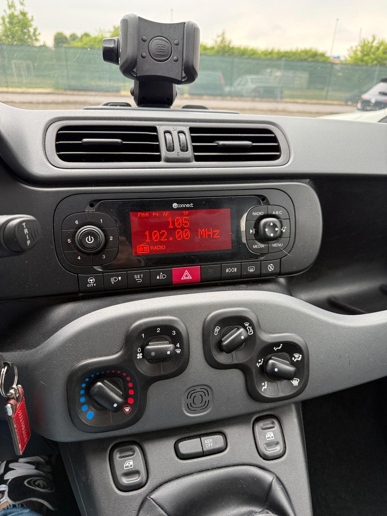 Fiat Panda 1.0 FireFly S&S Hybrid City Cross
