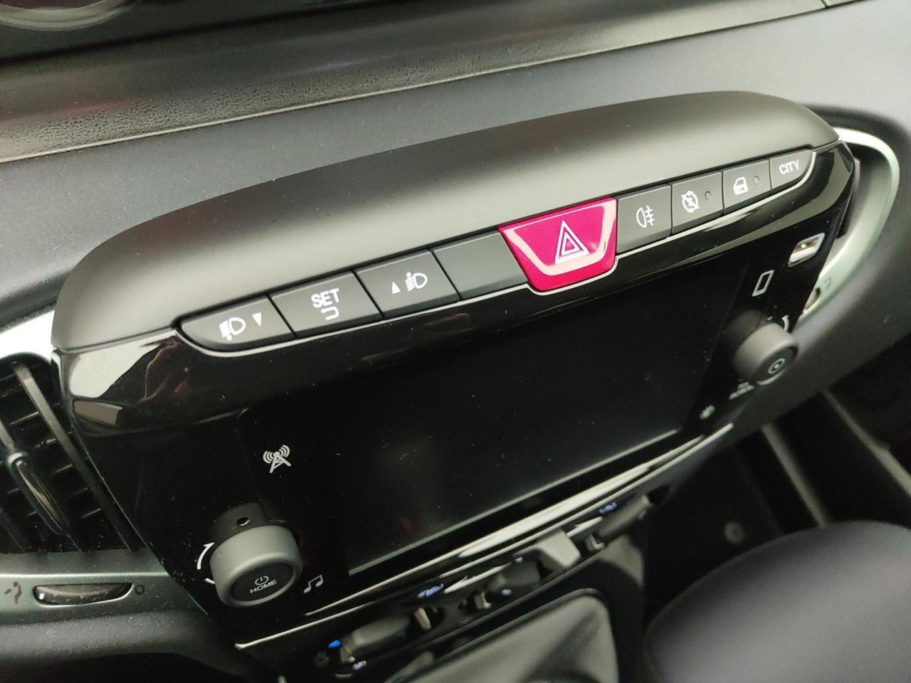 LANCIA Ypsilon III 2021 1.0 70CV HYBRID PLATINO