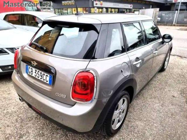 MINI Cooper Mini 5p 1.5 Cooper Business auto Navi - GB359CC