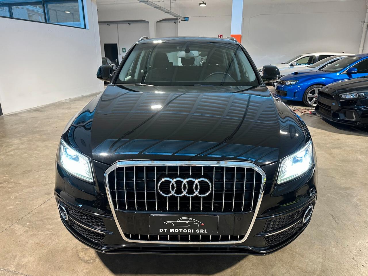 Audi Q5 2.0 TDI diesel quattro S tronic - S line E6