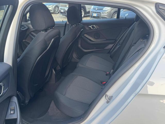 BMW 116 i 5p. Msport