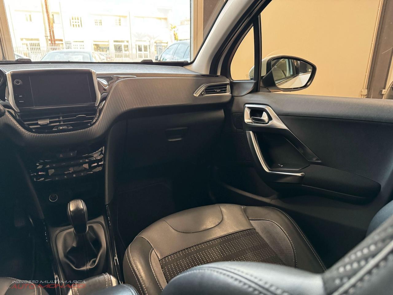 Peugeot 2008 BlueHDi 100cv Allure 2018