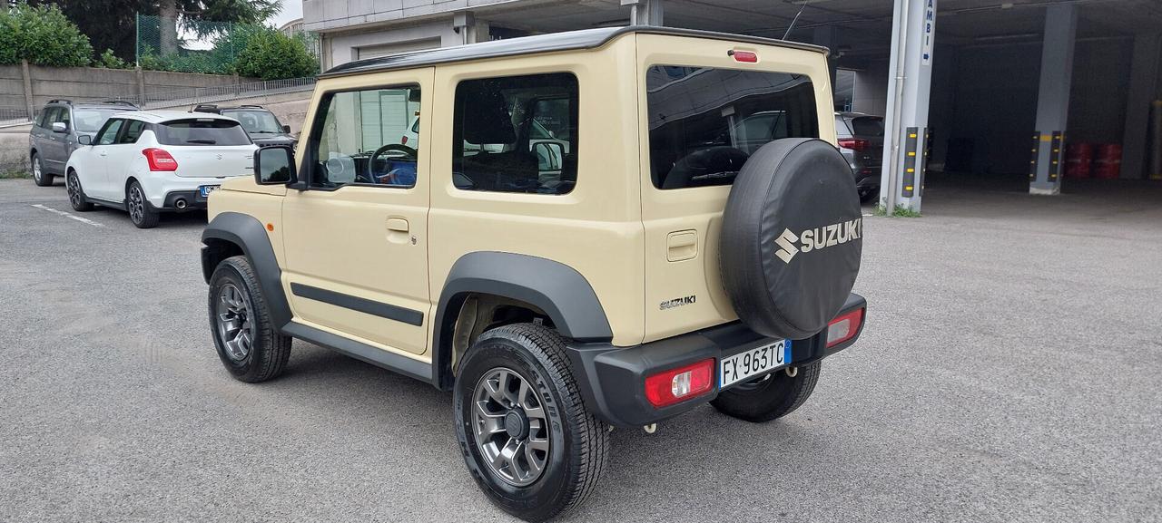 Suzuki Jimny 1.5 4AT Top