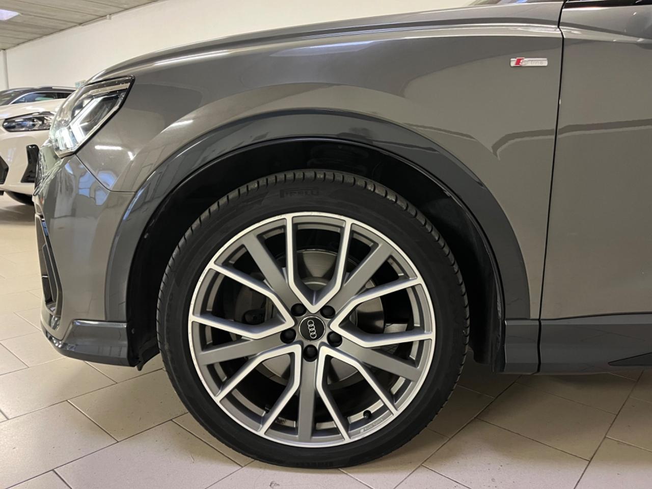 Audi Q3 2.0 190cv TDI quattro S line edition *tetto