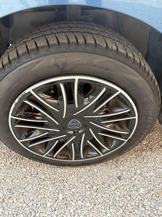 LANCIA Ypsilon 1.0 FireFly 5 porte S&S Hybrid Gold