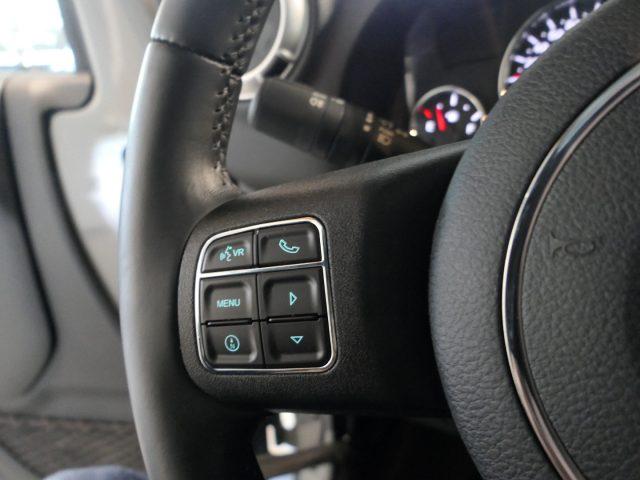 JEEP Wrangler 2.8 CRD DPF Sahara Auto