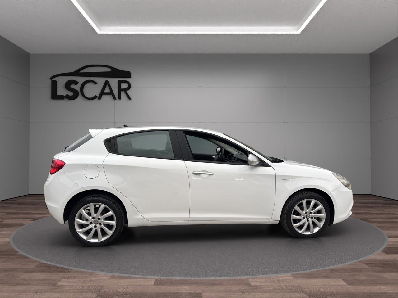 Alfa Romeo - Giulietta 1.6 JTDm 120 CV Super - Promo finanziamento