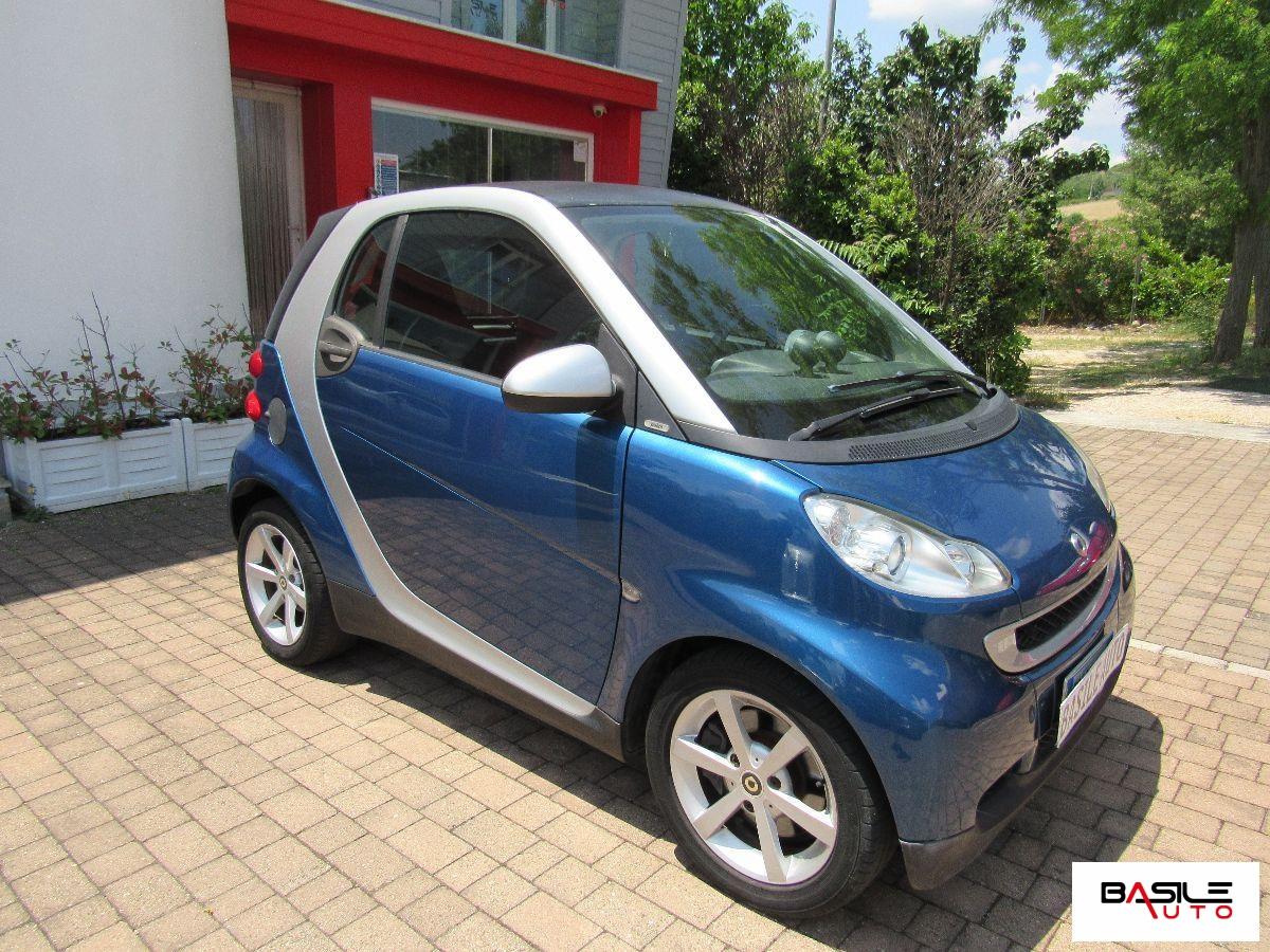 SMART - Fortwo - 1000 52 kW MHD coupé passion