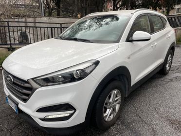 Hyundai Tucson 1.7 CRDi Sound Edition