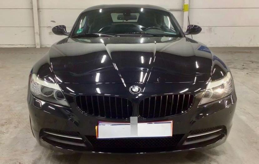 Bmw Z4 185CV Steptronic – PELLE NERA NAVY SENSORI SOLO 53.000 km