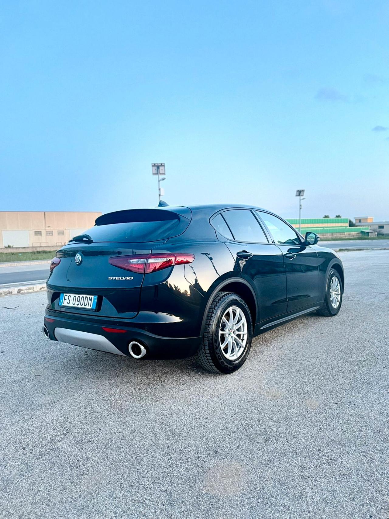 Alfa Romeo Stelvio 2.2 Turbodiesel 180 CV AT8 RWD Executive