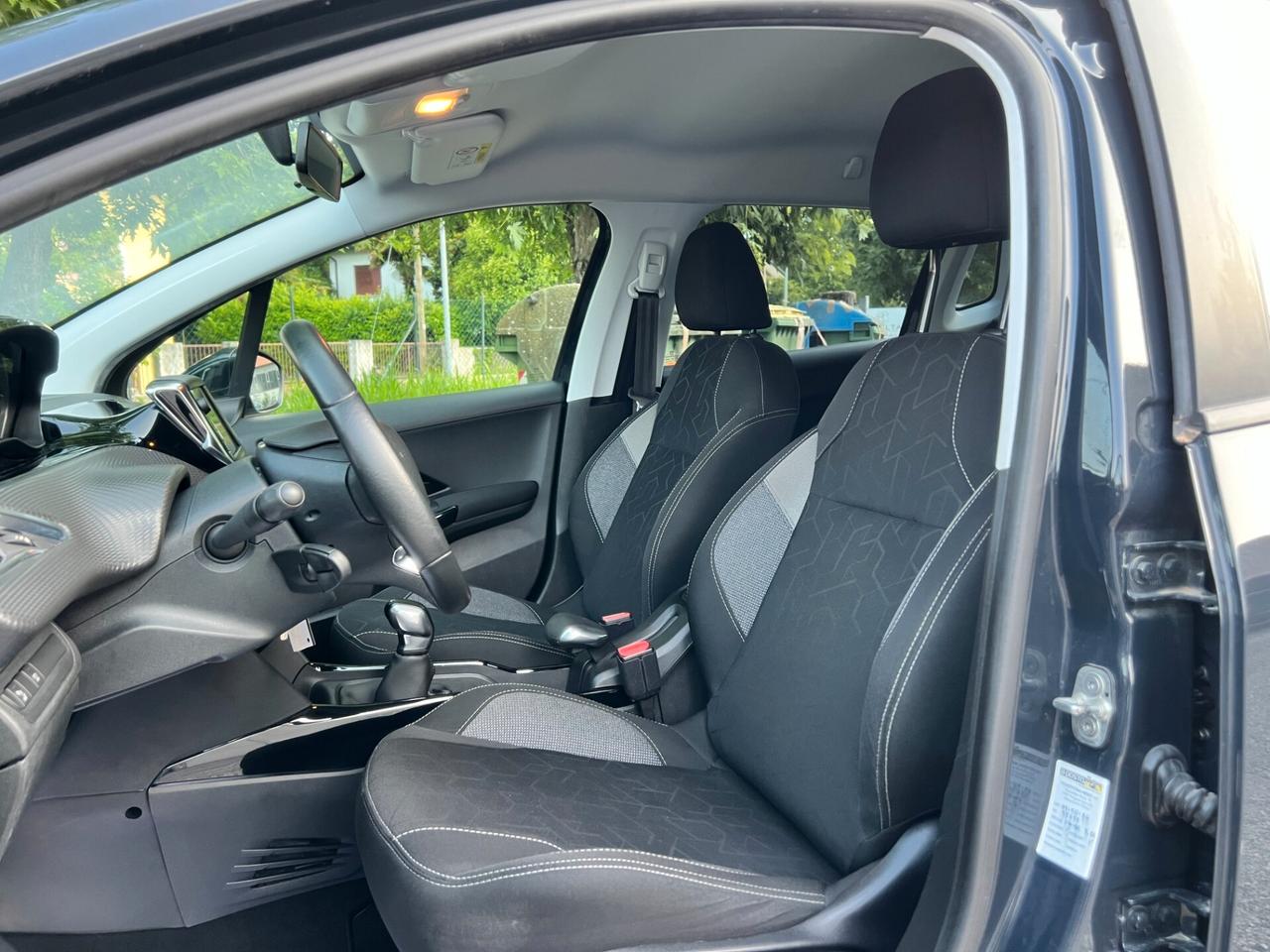 Peugeot 2008 PureTech 82 S&S Allure