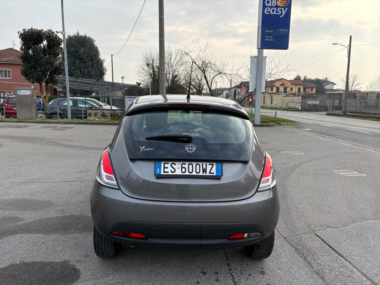 Lancia Ypsilon 0.9 TwinAir 85 CV 5 porte Metano Ecochic Gold