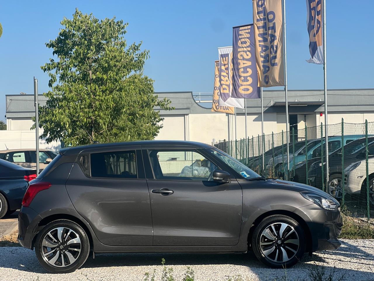 Suzuki Swift 1.2 Hybrid Top