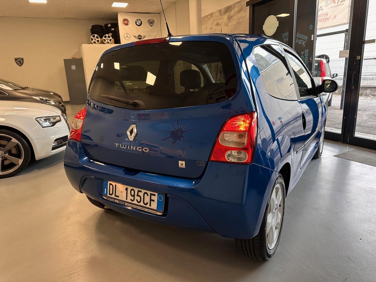 RENAULT TWINGO 1.2 BENZINA AUTOMATICA
