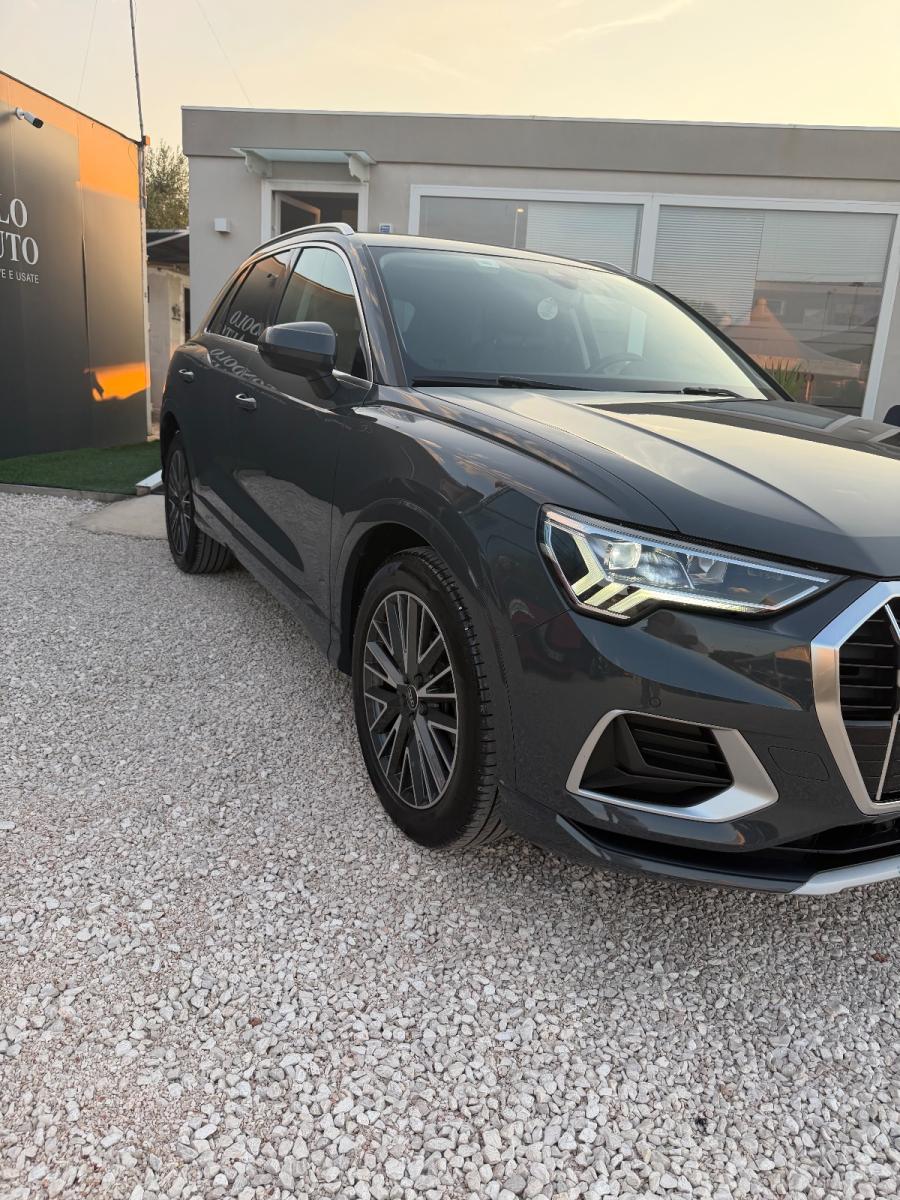 AUDI - Q3 - 2.0 TDI 150CV S tronic Design