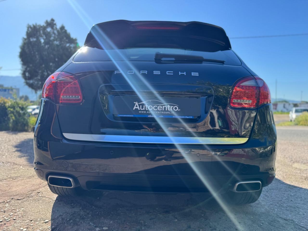 Porsche Cayenne 3.0 Diesel strafull