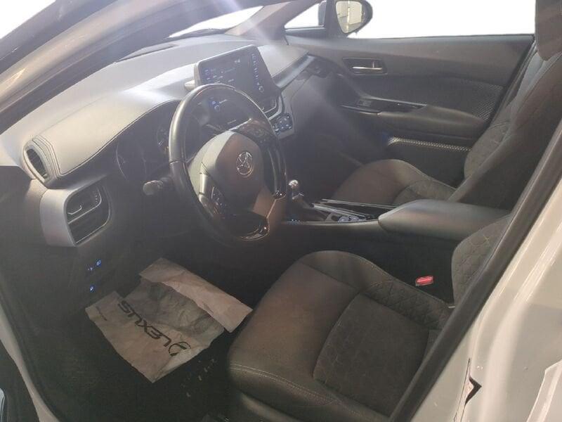 Toyota C-HR C-HR 2.0 Hybrid E-CVT Trend