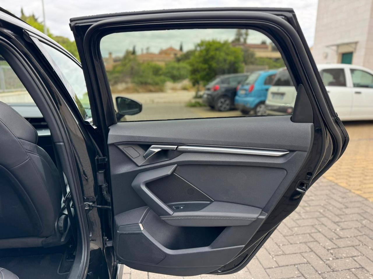 Audi A3 SPB 2.0 TDI 150CV ,S LINE,TETTO,FULL
