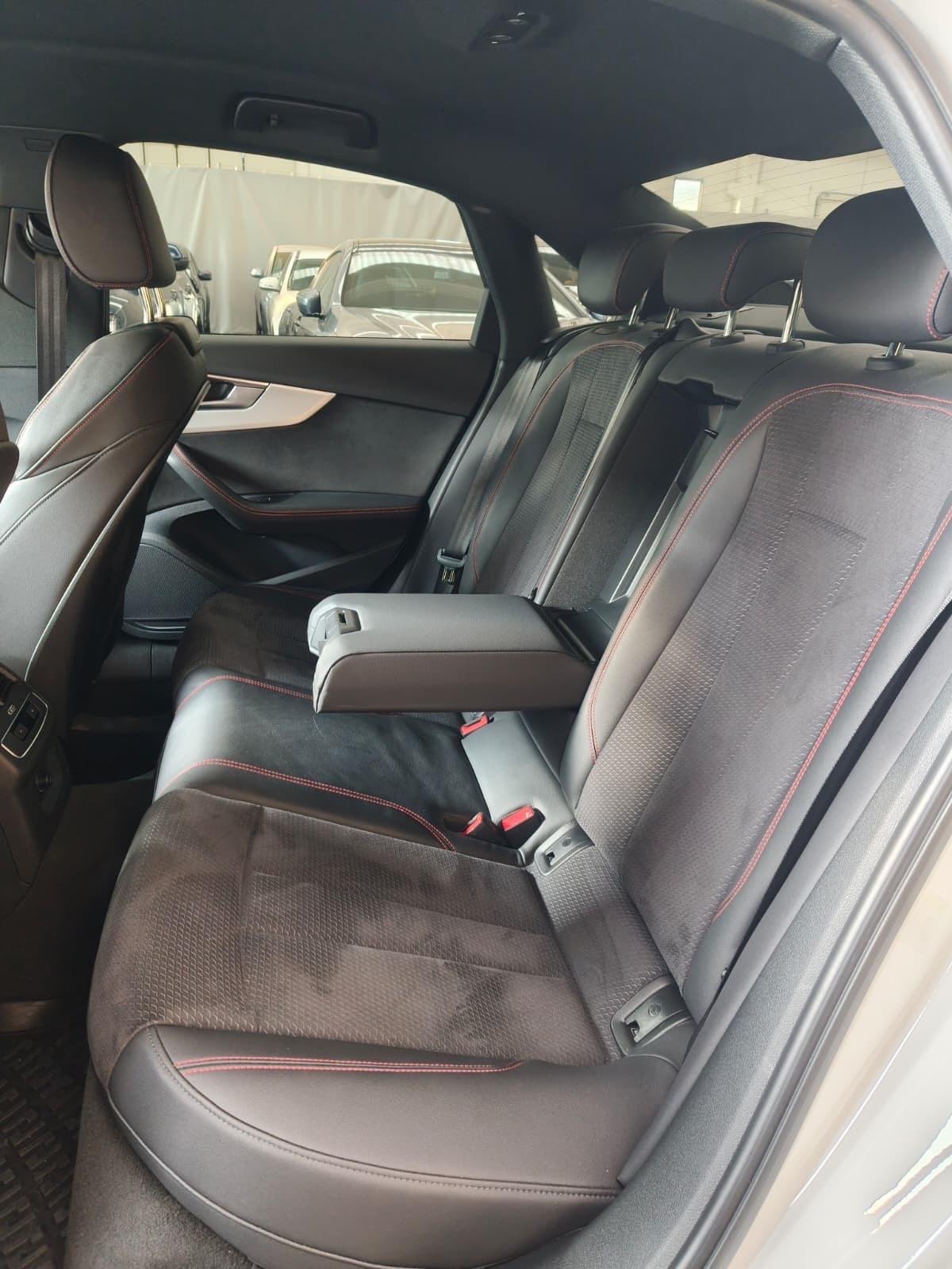 Audi A4 40 TDI quattro S tronic line edition