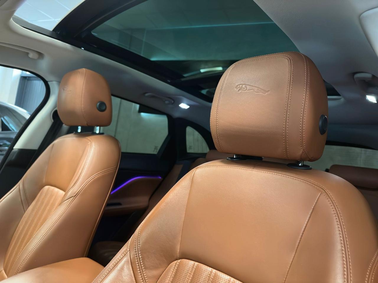 Jaguar F-Pace 2.0 D 180 CV AWD aut. Portfolio