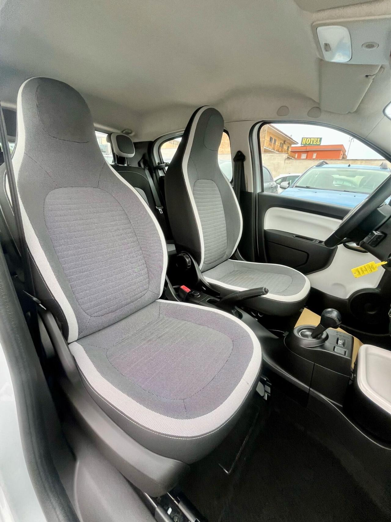 Renault Twingo SCe LIMITED AUTOMATIC