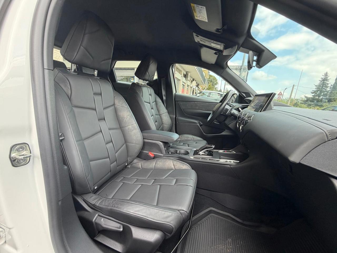 Ds DS3 3 Crossback PureTech 130 aut. Performance Line