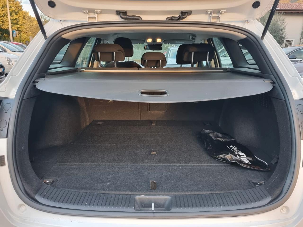 Hyundai i30 Wagon 1.6 CRDi 136 CV iMT 48V Prime