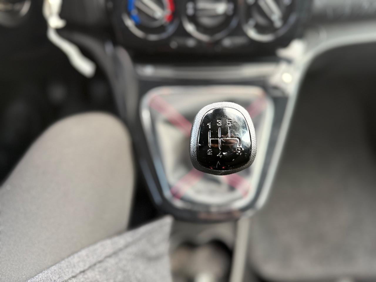 Lancia Ypsilon 0.9 TwinAir 85 CV 5 porte Metano Ecochic Gold