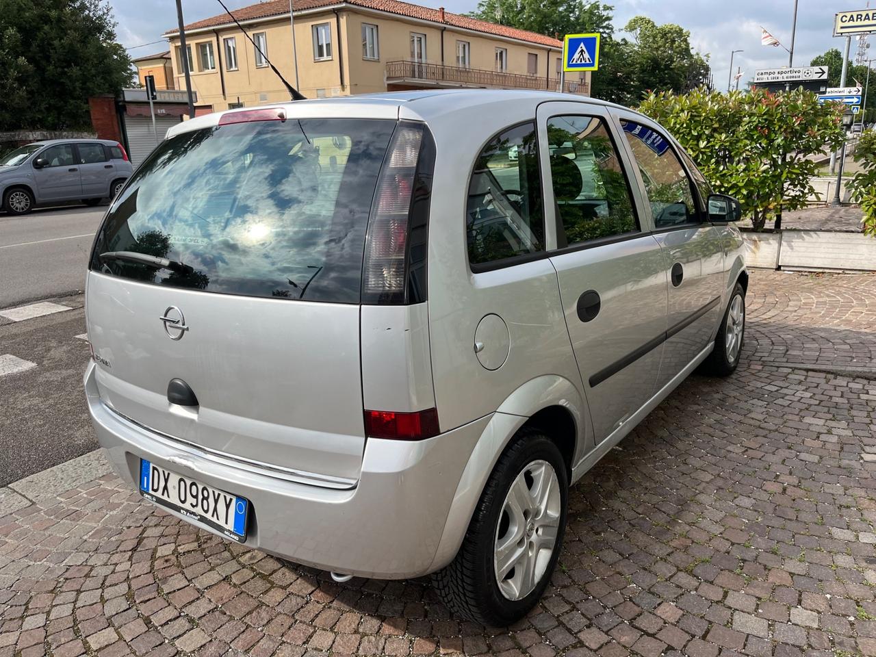 Opel Meriva 1.4 16V Cosmo