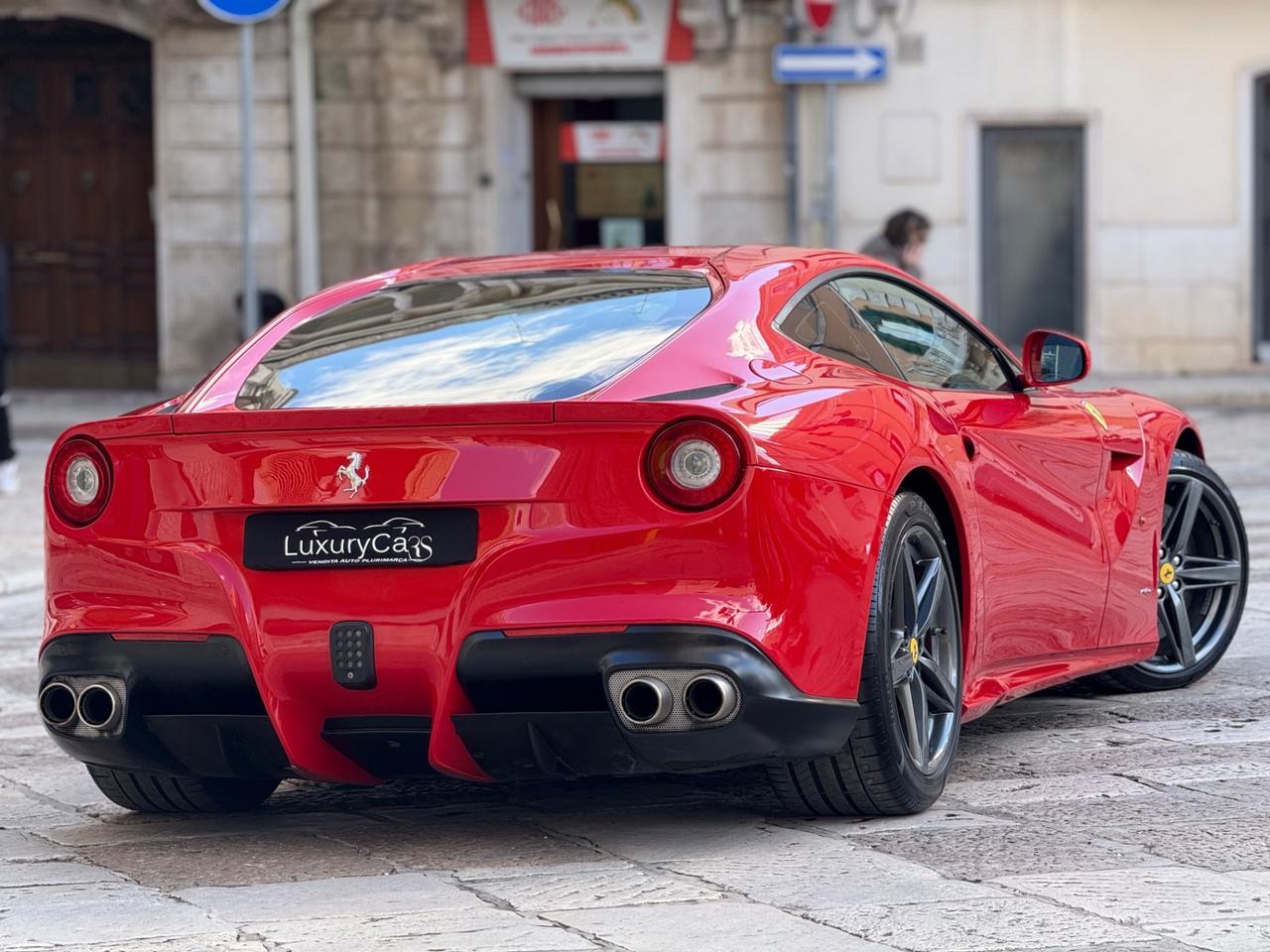 Ferrari F12 Berlinetta V12 6.3 740cv CARBON CERAMIC