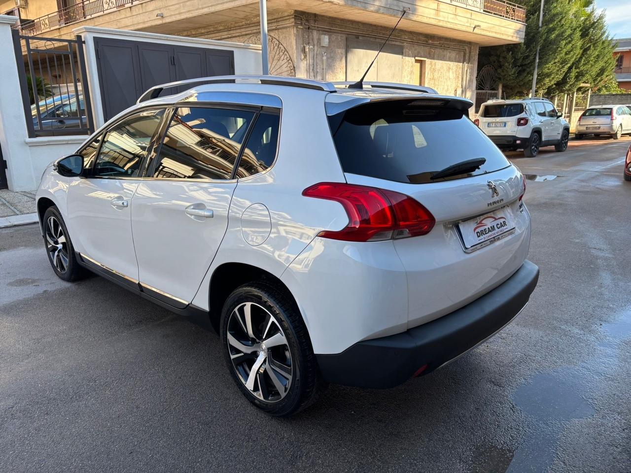 Peugeot 2008 1.6 e-HDi 92 CV Stop&Start Allure TETTO