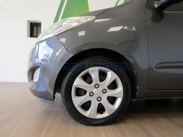 HYUNDAI i10 1.1 12V 69 CV NEOPATENTATI
