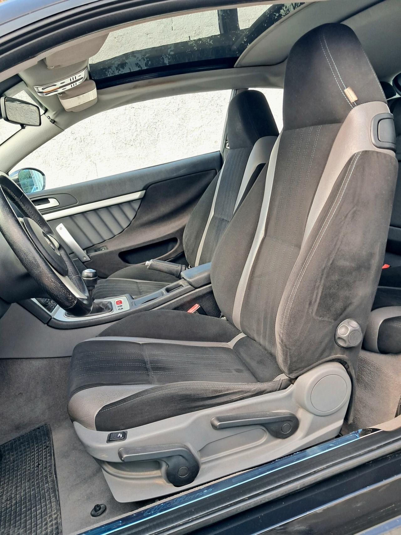 Alfa Romeo Brera 2.4 JTDm 20V 210CV Sky Window