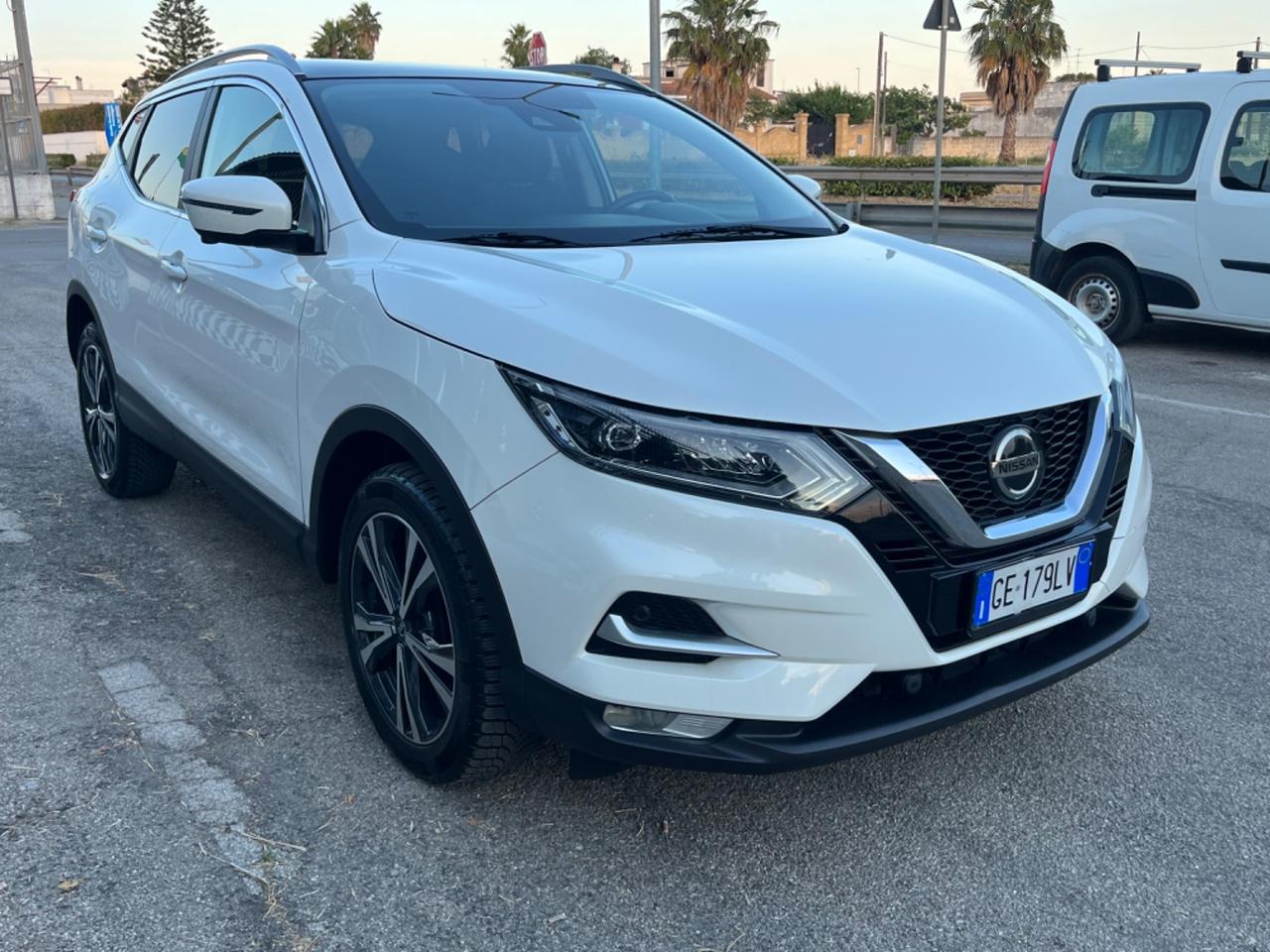 Nissan Qashqai 1.5 dCi Tekna Unipro 2021