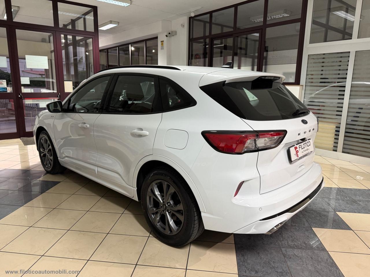FORD Kuga 1.5 EcoBlue 120 CV aut. AUTOCARRO ST-Line 2WD DIESEL AUTOCARRO N1 DETRAIBILE