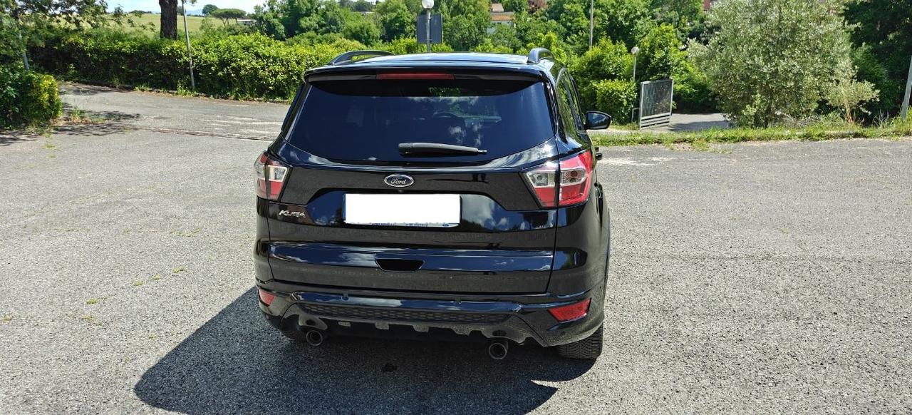 Ford Kuga 2.0 tdci Titanium Business s&s awd 150cv powershift