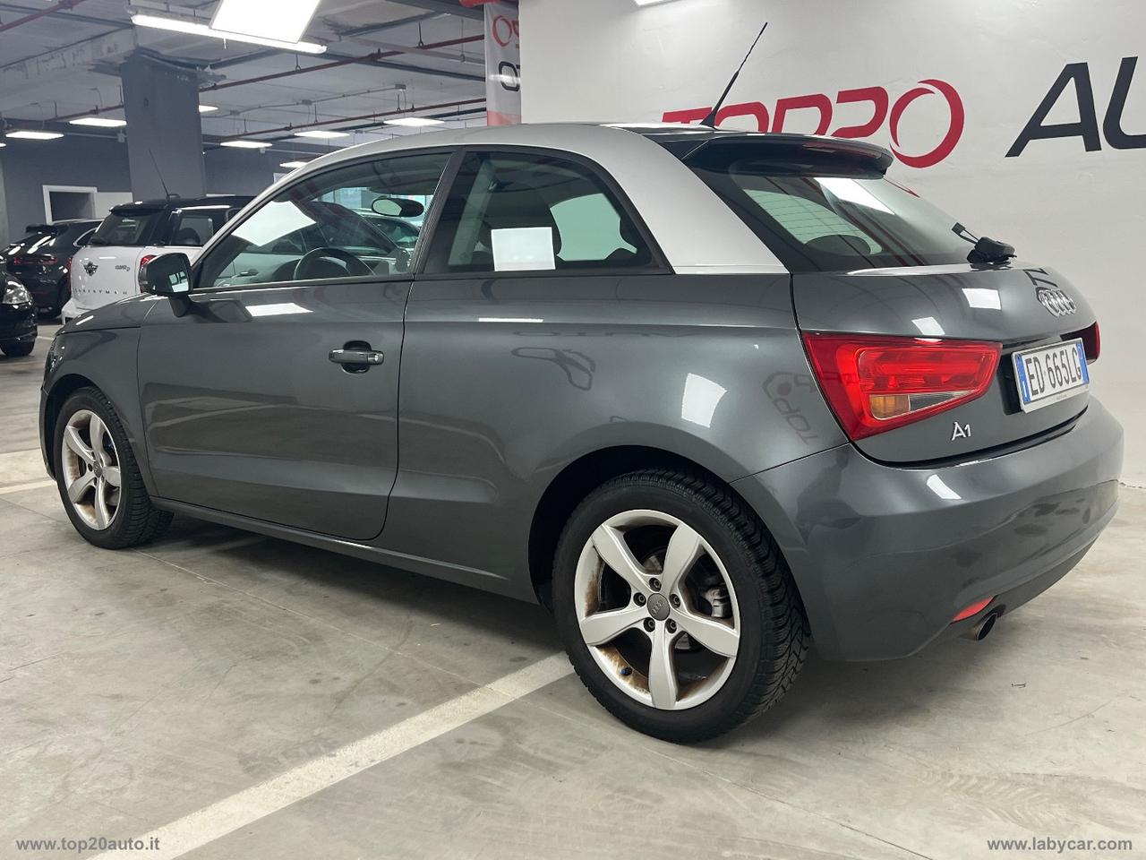 AUDI A1 1.6 TDI 105 CV Attraction