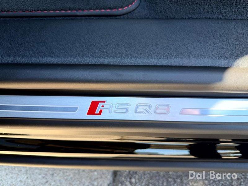 Audi RS Q8 RSQ8 Performance