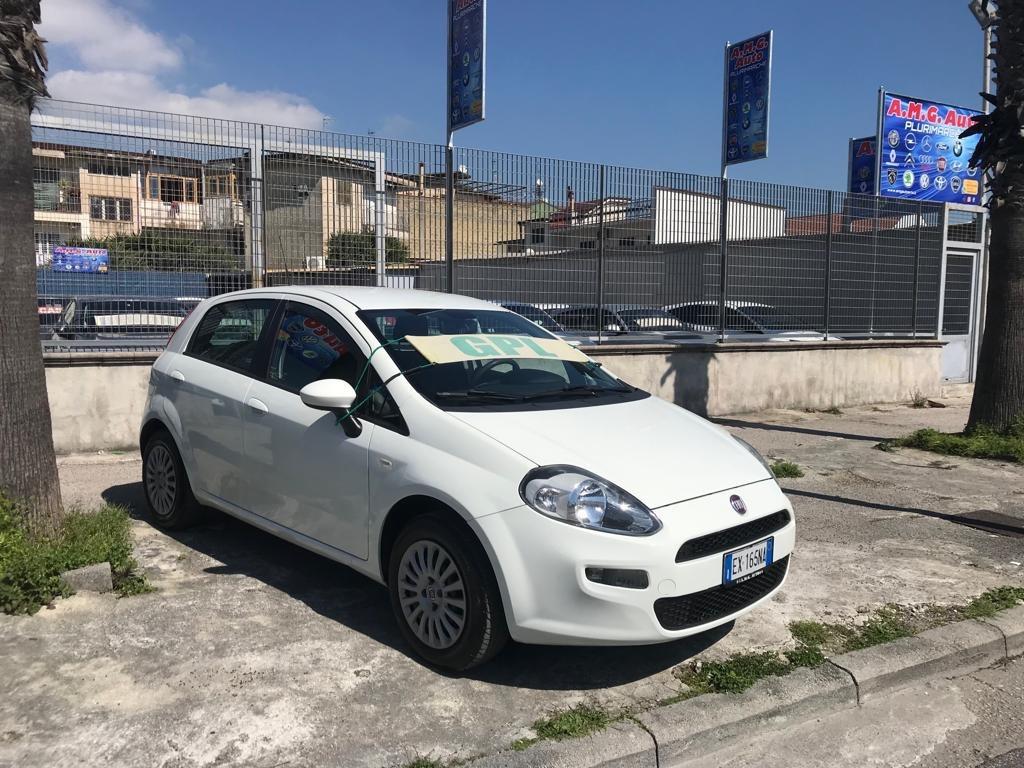 Fiat Punto 1.4 8V 77 CV 57 KW 5 porte Easypower Lounge