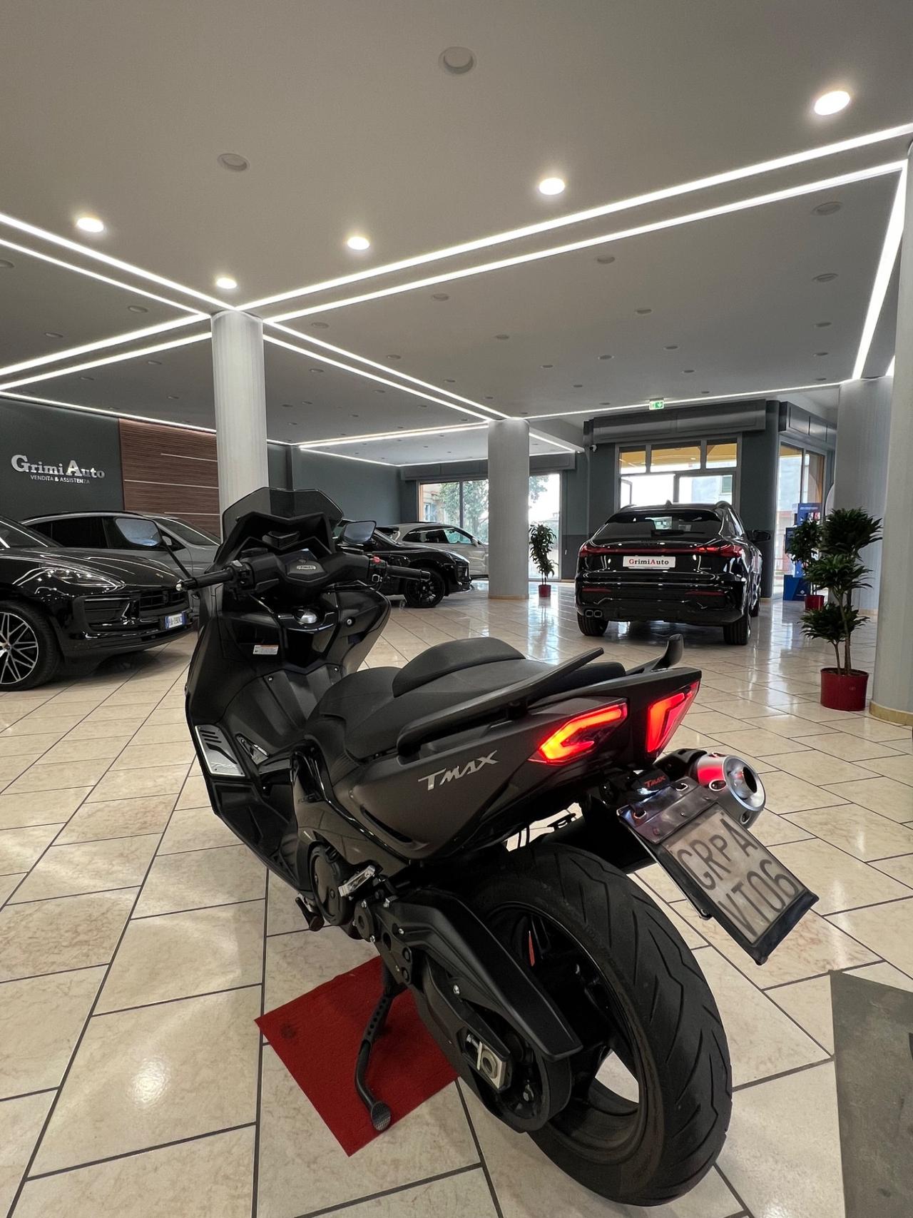 Yamaha TMAX 530 Tech Max