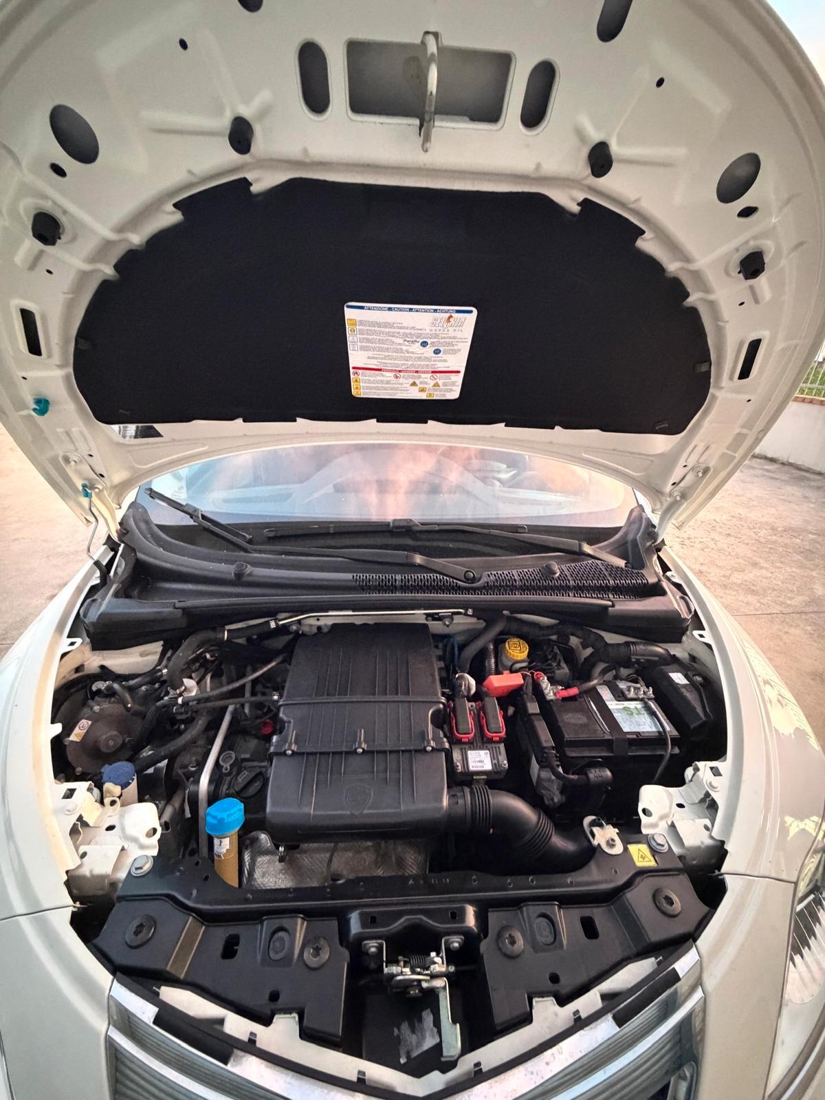 Lancia Ypsilon 1.2 69 CV 5 porte GPL Ecochic