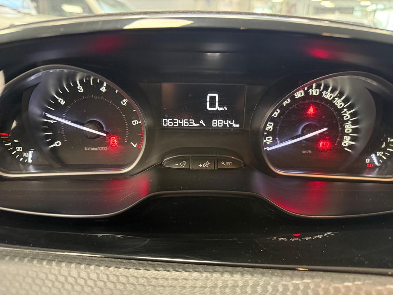 Peugeot 2008 PureTech 82 S&S Allure 110CV Ok Neopatentati