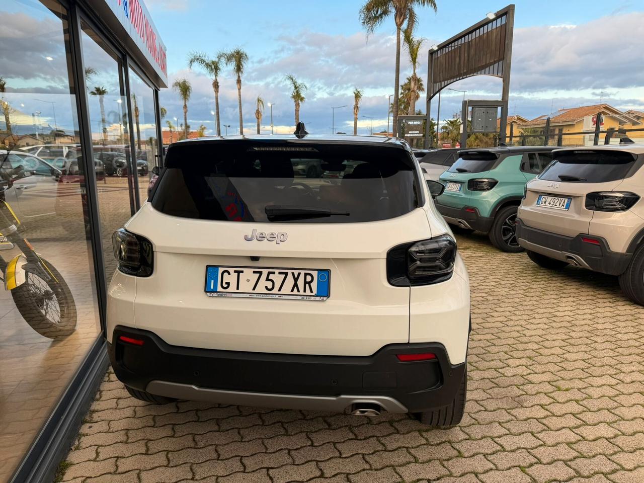 Jeep Avenger 1.2 Turbo 100 CV Summit