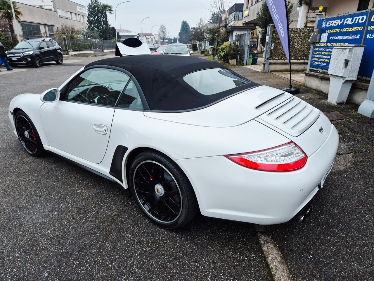 Porsche 911 Carrera GTS Cabriolet