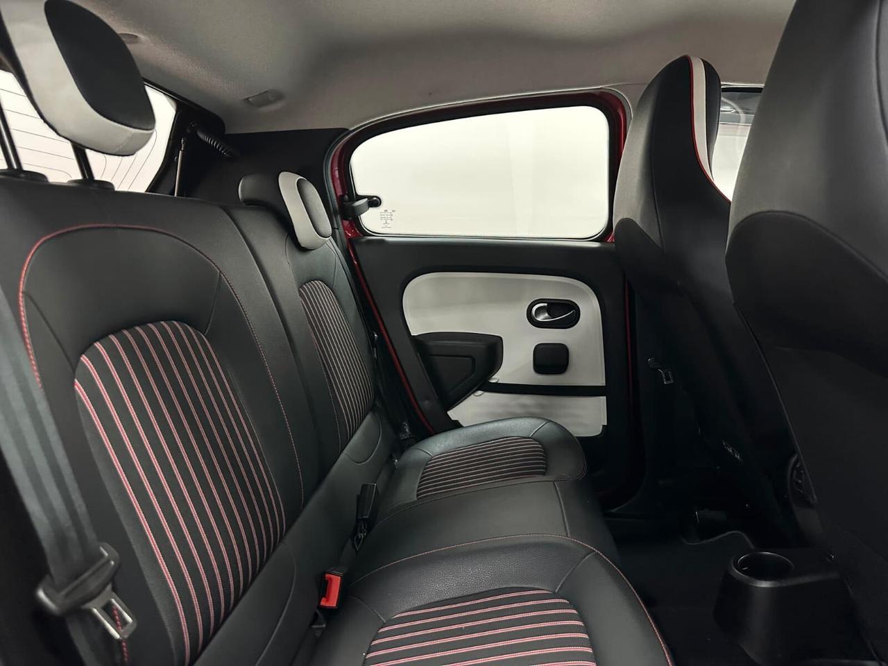 Renault Twingo TCe 95 CV EDC Intens