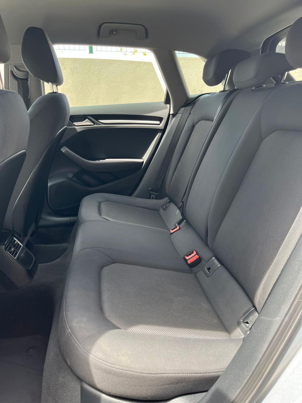 Audi A3 SPB 30 TDI Admired