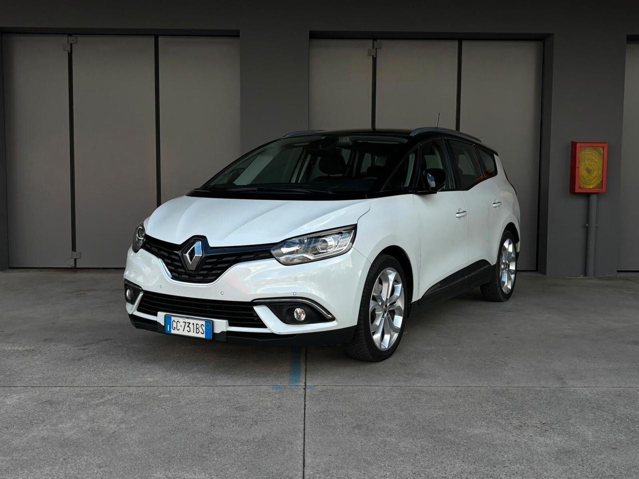 Renault Grand Scenic Blue dCi 150 CV Sport Edition2
